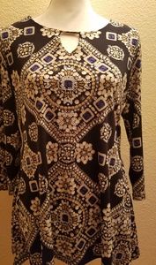 JM Collection Pullover Top